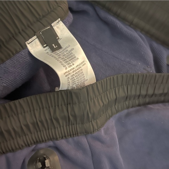 Men’s Diesel Blue Black Shorts Size Large! - Picture 5 of 6